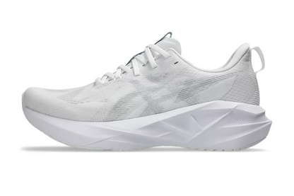 Novablast 5 Men's :White | Piedmont Grey