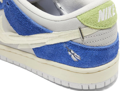 Nike Mens Fly Streetwear x Dunk Low Pro SB Sneakers - 'Gardenia'