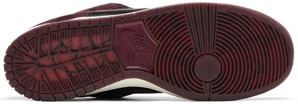 Nike Mens RIOT Skateshop x Dunk Low Pro SB QS 'Mahogany Dark Beetroot'