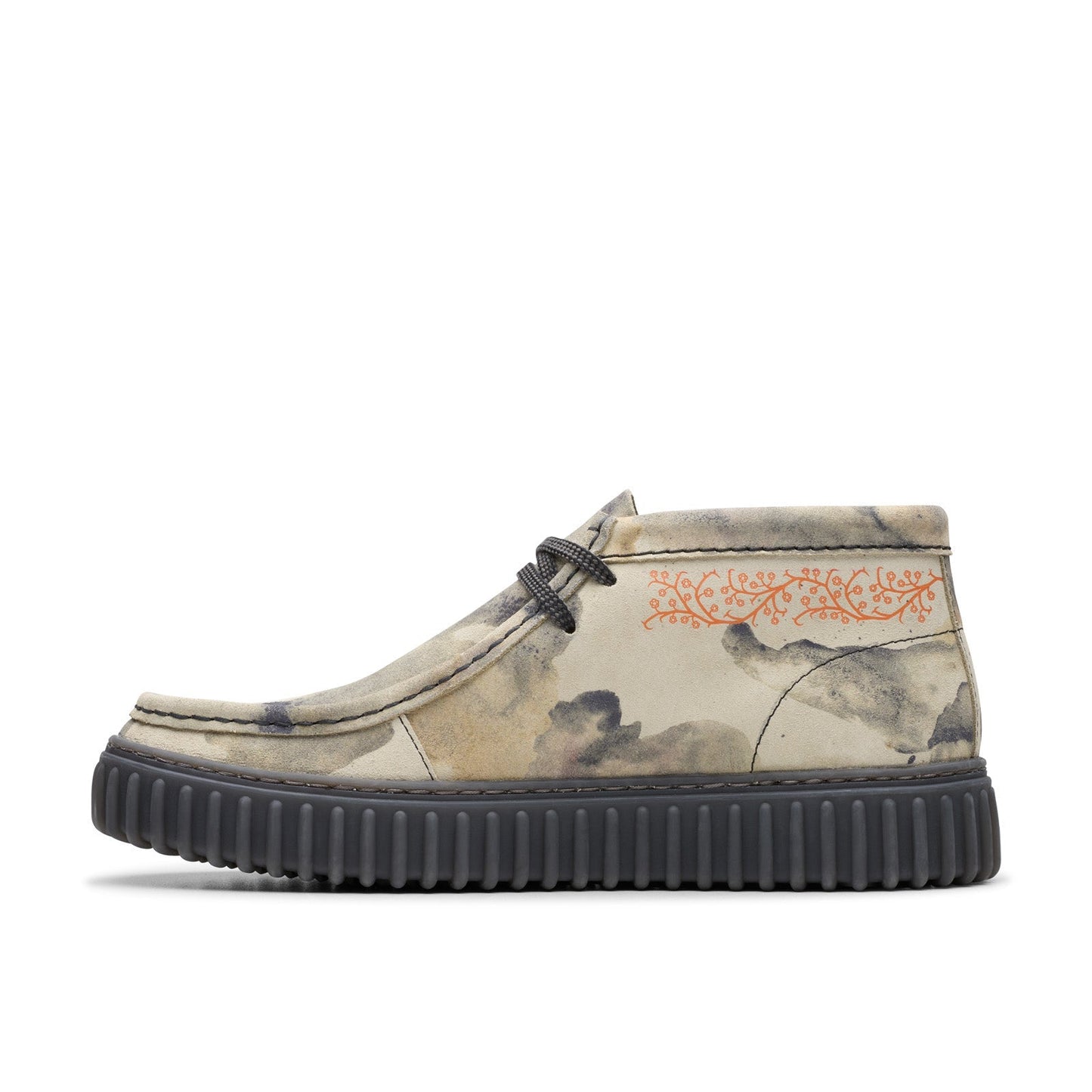 Clarks Torhill Tor 26180458 Mens Beige Suede Lace Up Chukkas Boots