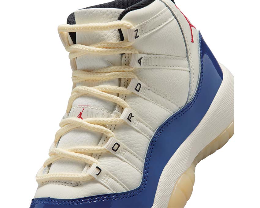 Air Jordan 11 Retro GS "Rare Air"