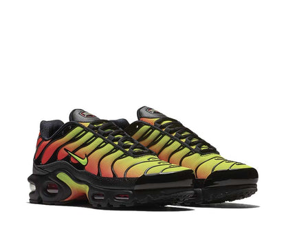 Nike Air Max Plus W "Solar Red"