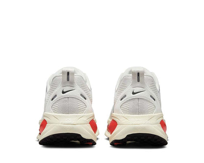 Nike Vomero 18 "Siren Red"