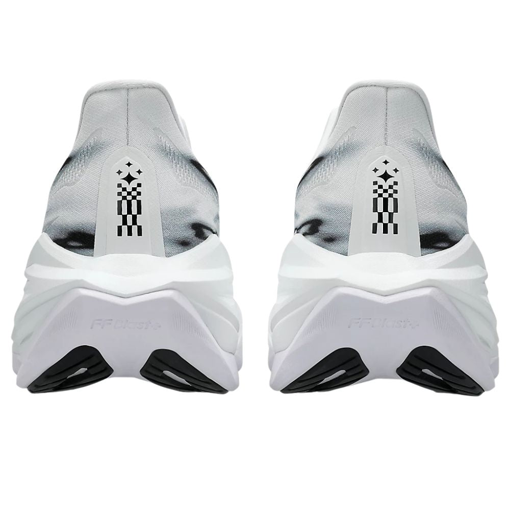 Superblast 3 Unisex :White | Black